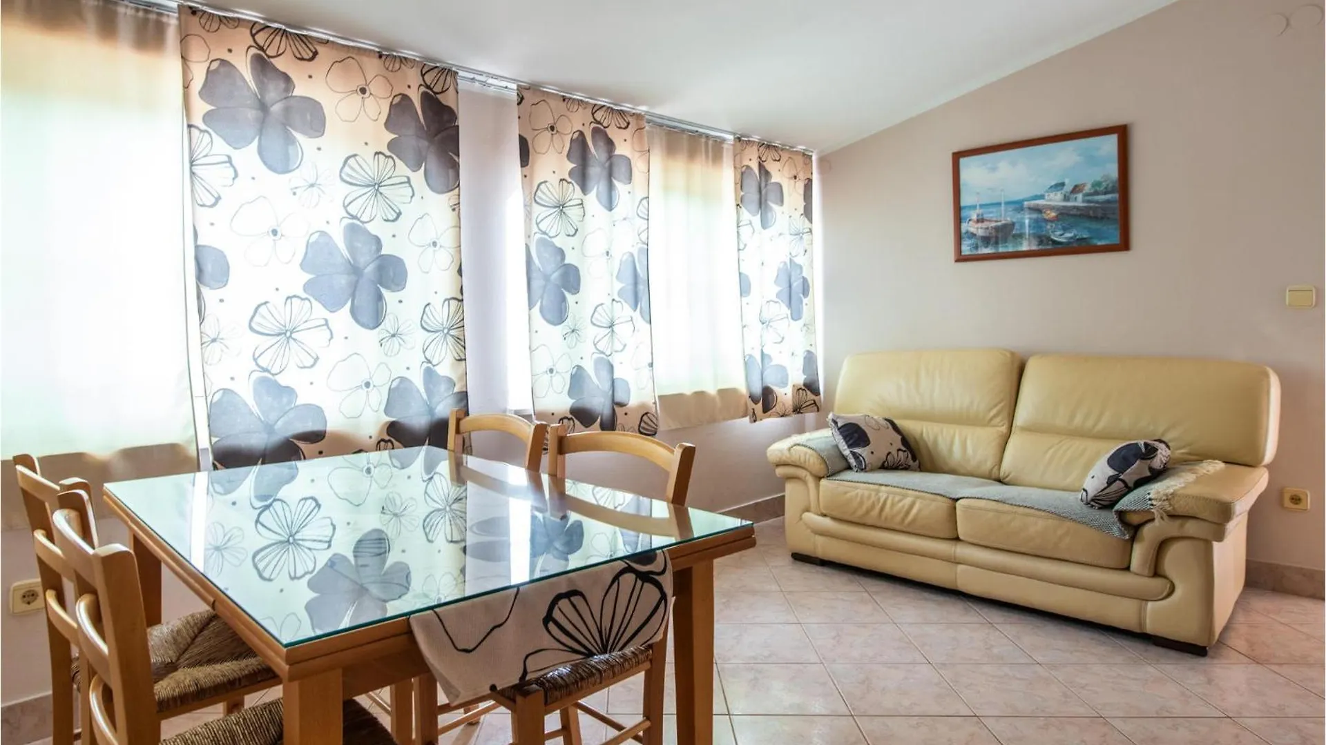 3 Bedroom Nice Home In Kavran 0*,  Croatia