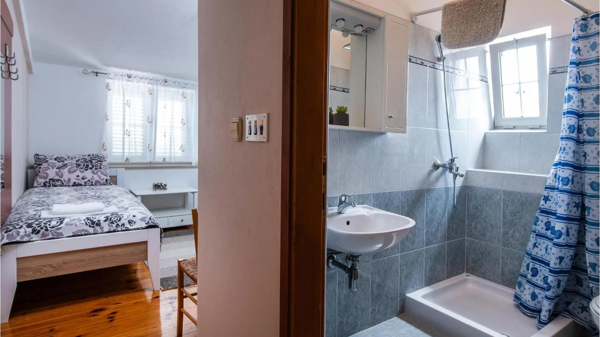 Holiday home 3 Bedroom Nice Home In Kavran Croatia